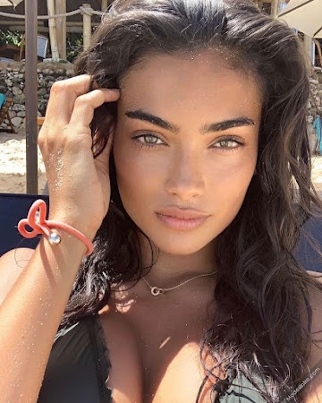 Kelly Gale 38th Photo