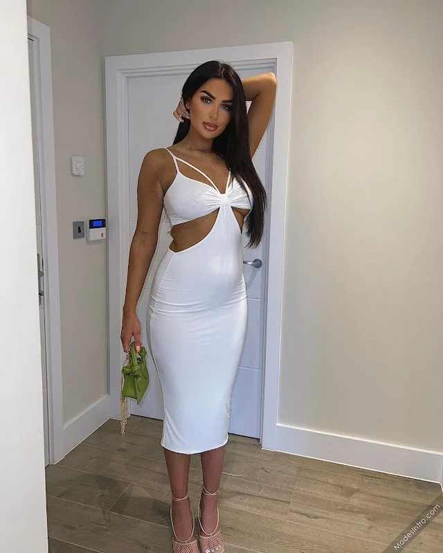 Amber Sophia Phillips