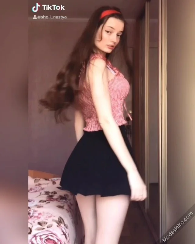 Anastasia Sholl