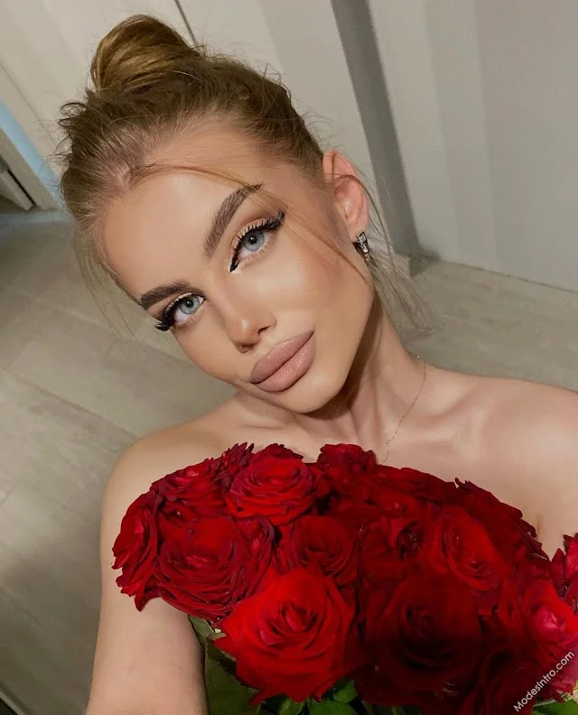 Anna Epifanova Cover Photo