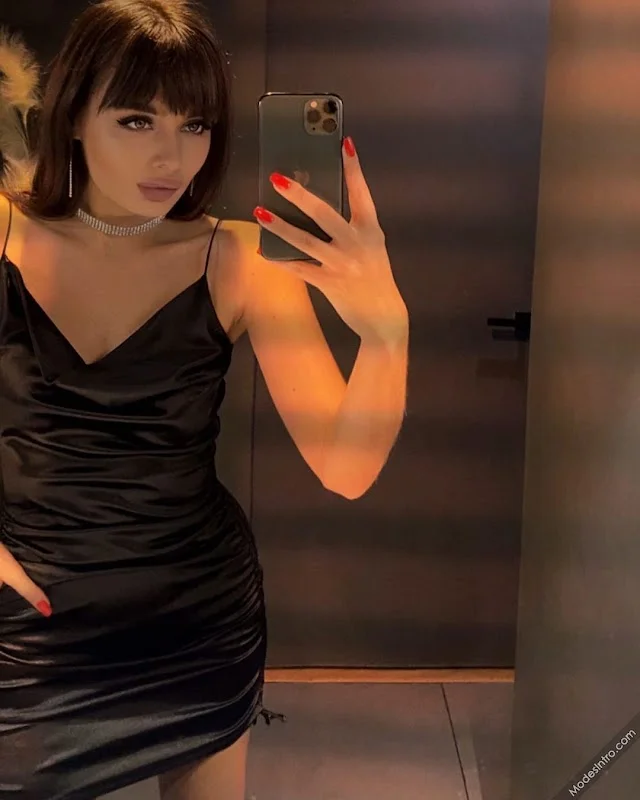 Anna Podshivalova