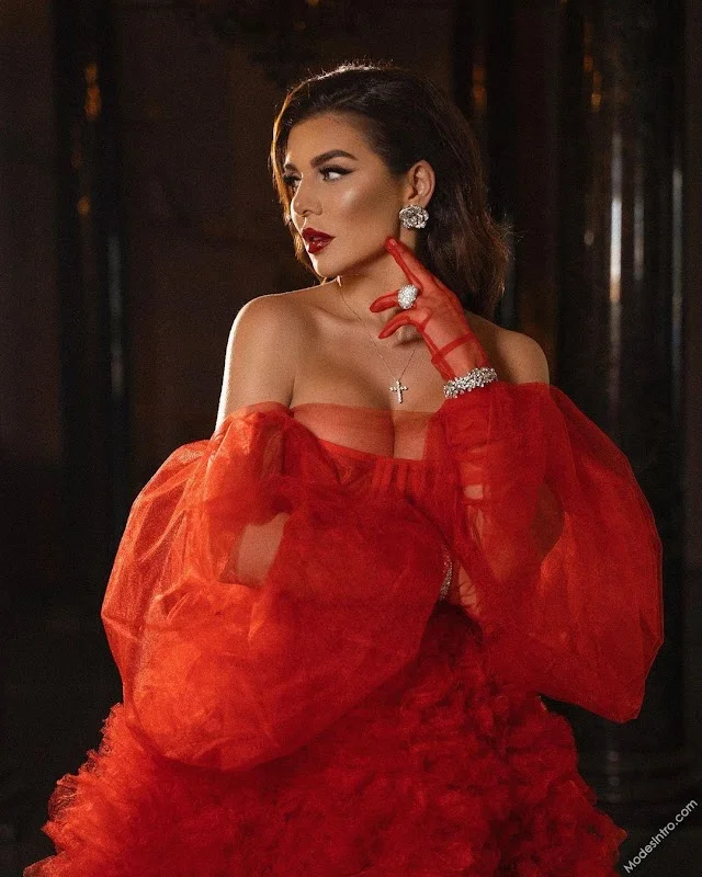 Anna Sedokova