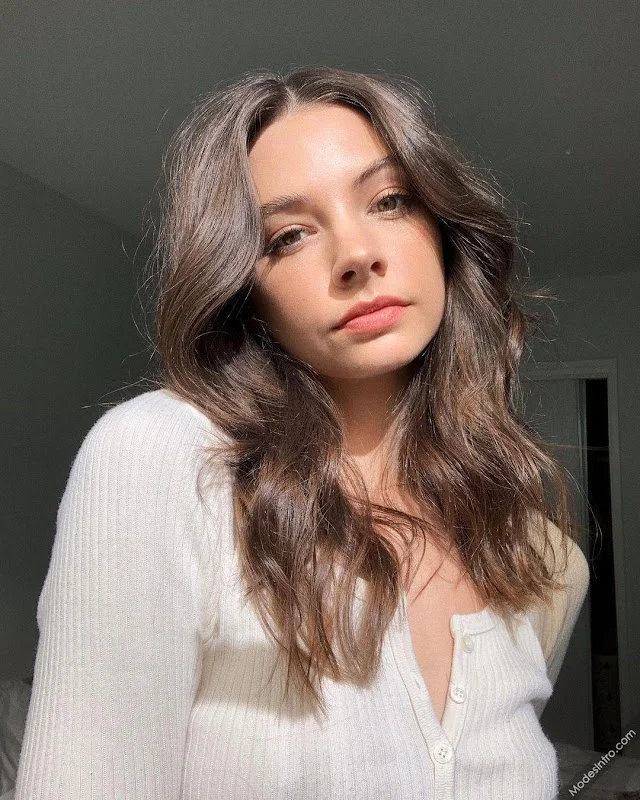 Annelise Black