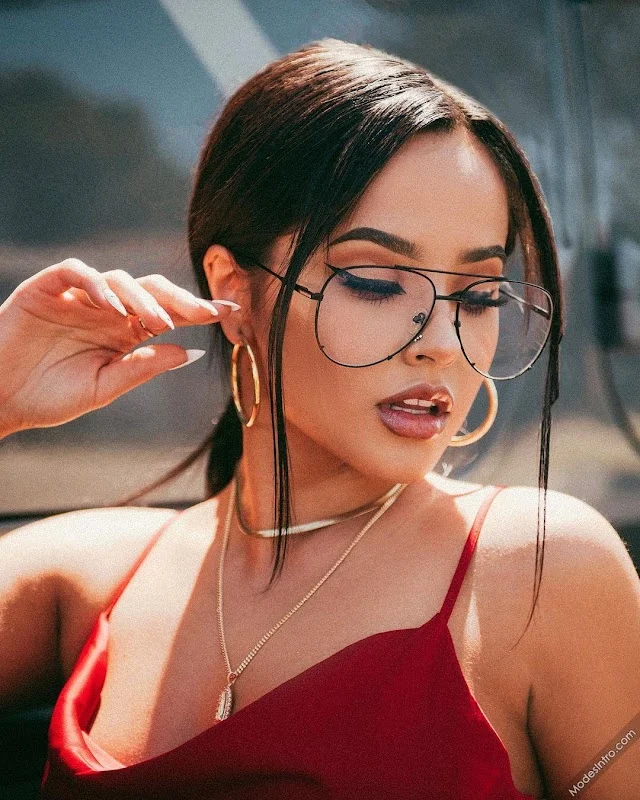 Becky G