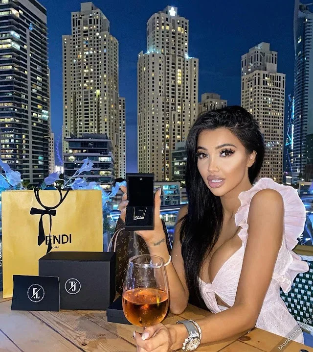 Chloe Khan