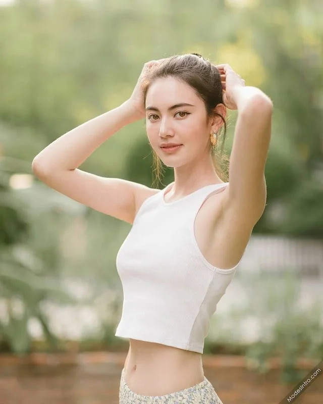Davika Hoorne