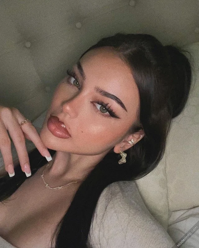 Dzana Dzzyzzle