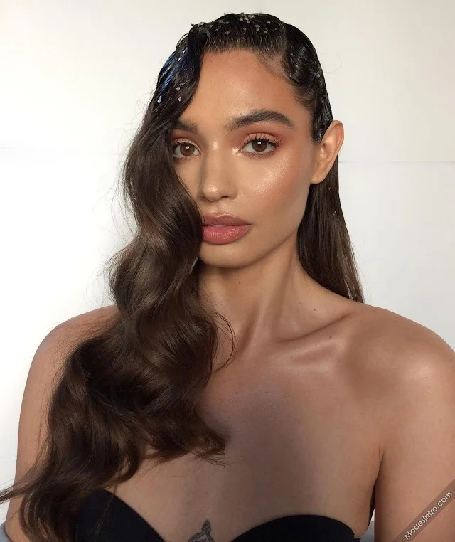 Elizabeth R Sawatzky