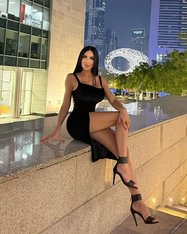 Evgeniya Gribovskaya Cover Photo