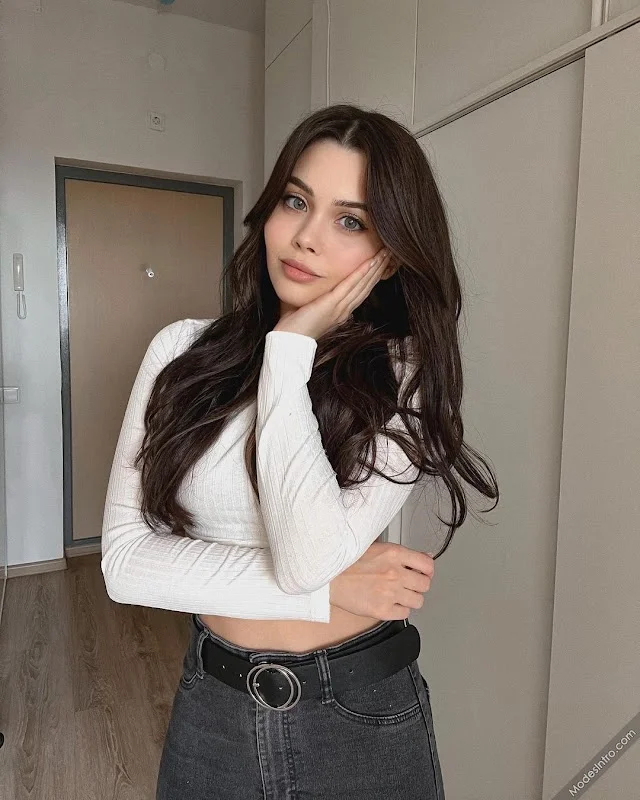 Iana Jane Gravitz