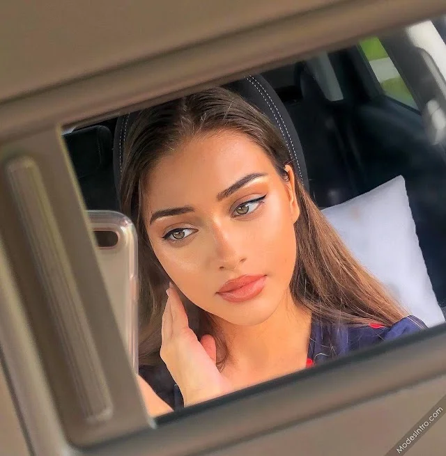 Isabel Rose