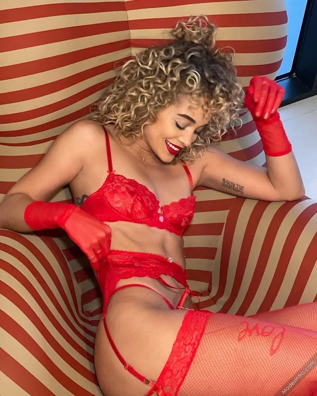 Jasmine Sanders