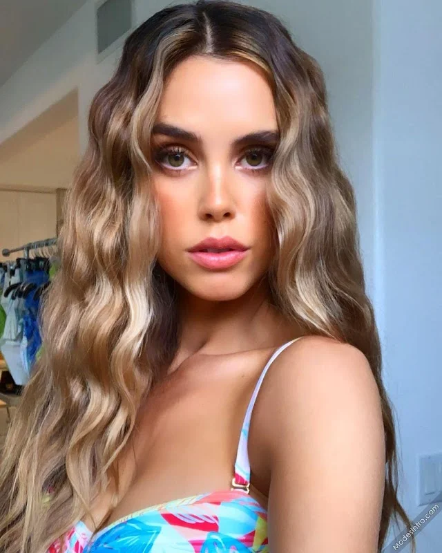 Jessica Buch