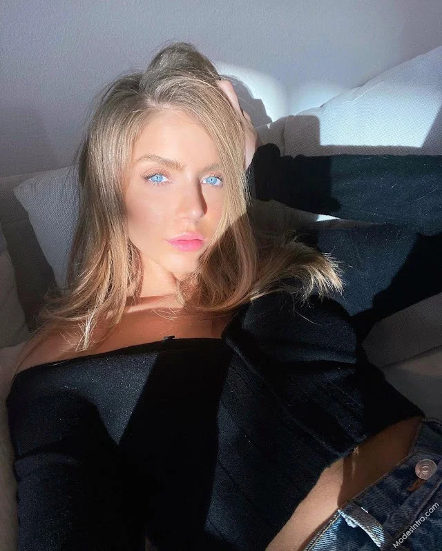 Kari Cassandra Riley