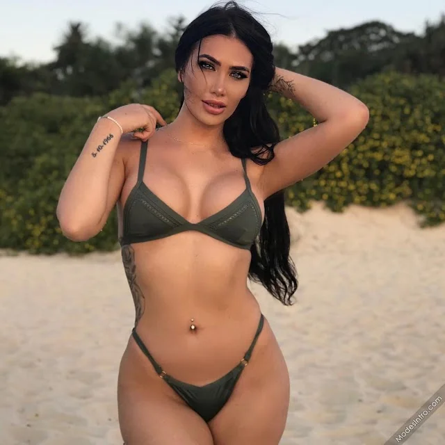 Krystal Lenkova