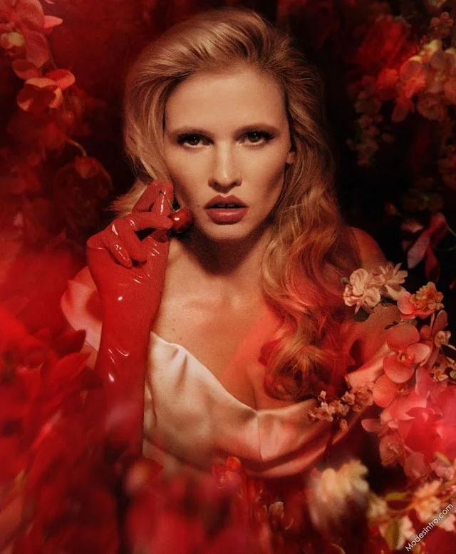 Lara Stone Cover Photo