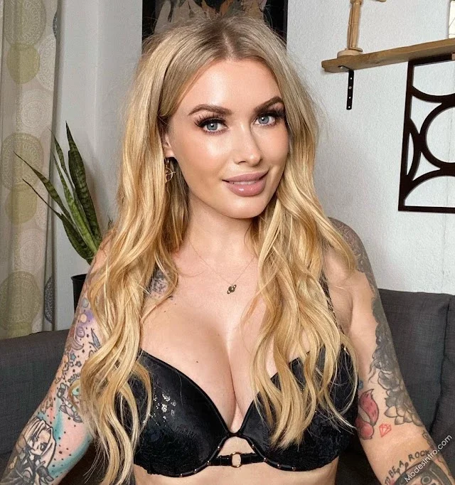 Laura Lux