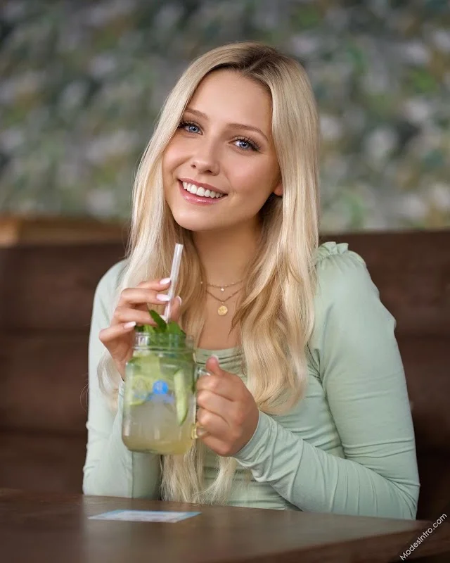 Lena Mu