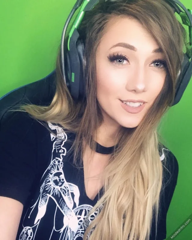 Lindsay Elyse