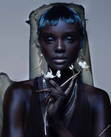 Duckie Thot 30th Photo