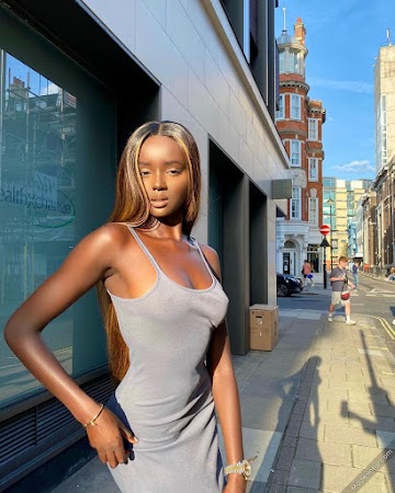 Duckie Thot 46th Photo