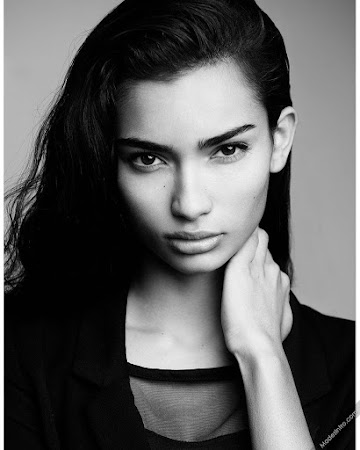 Kelly Gale 9th Photo