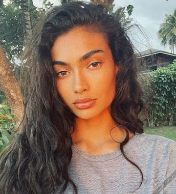 Kelly Gale 57th Photo