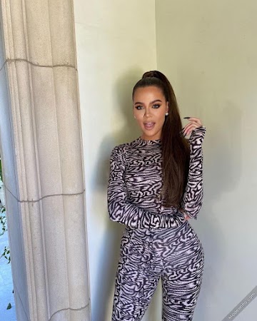 Khloe Kardashian 15th Photo