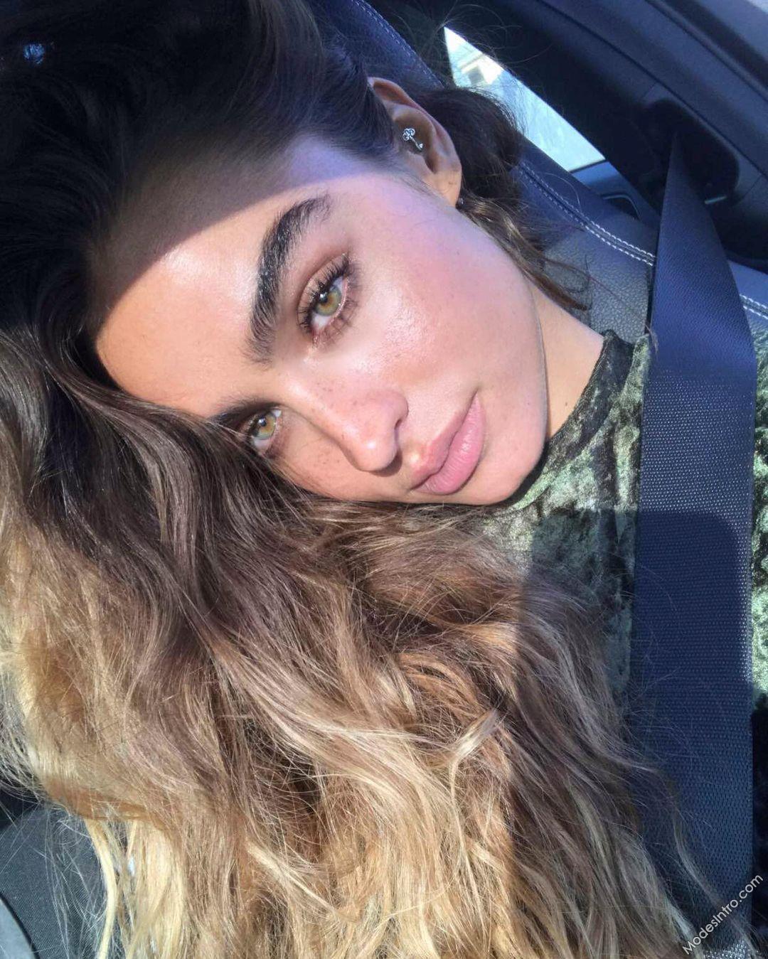 Sommer Ray 45th Photo