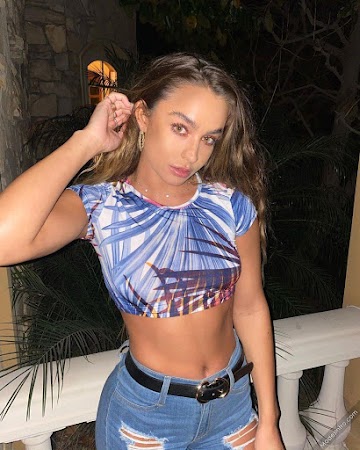 Sommer Ray 46th Photo