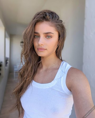 Taylor Hill 41st Photo