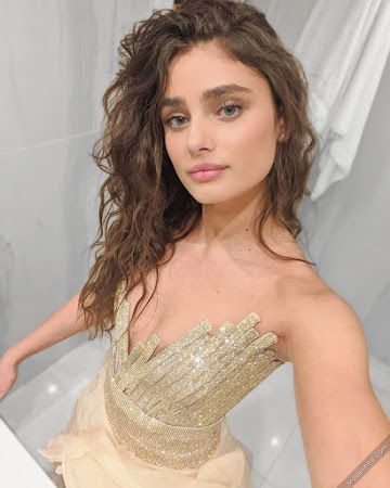 Taylor Hill 44th Photo