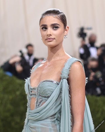 Taylor Hill 98th Photo