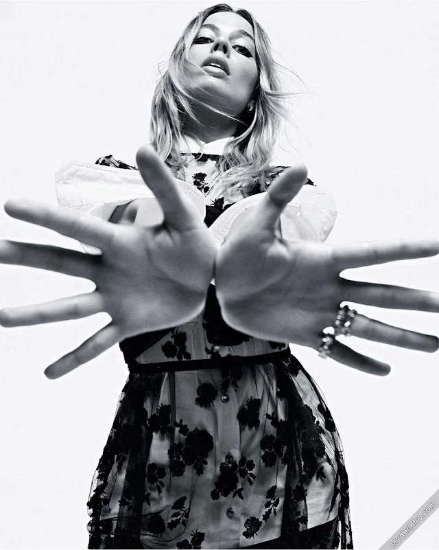 Margot Robbie