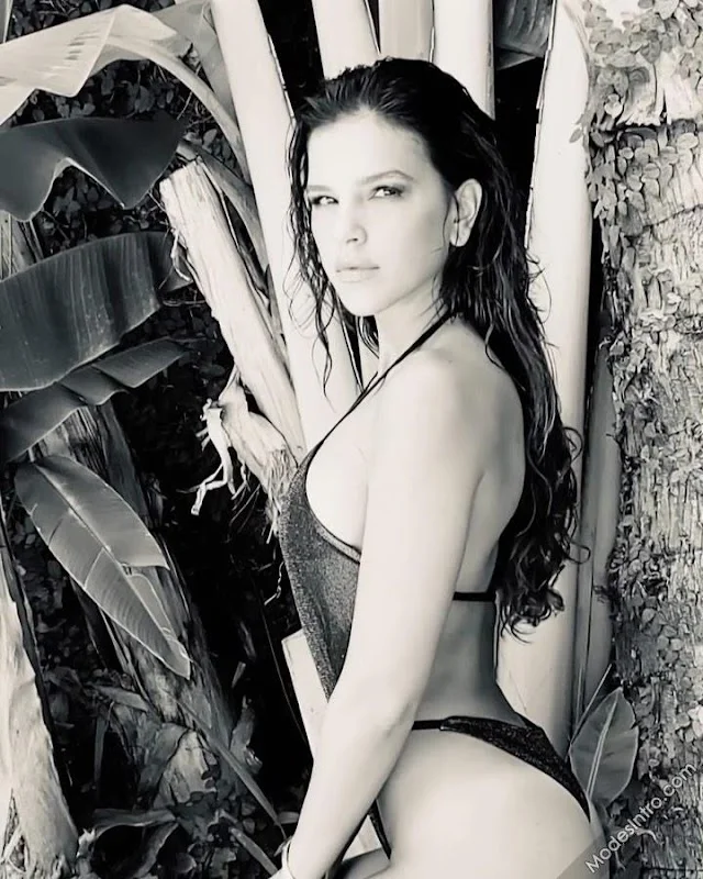 Mariana Rios