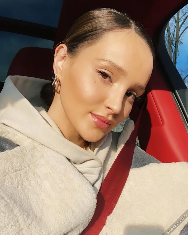 Marina Luczenko Szczesna