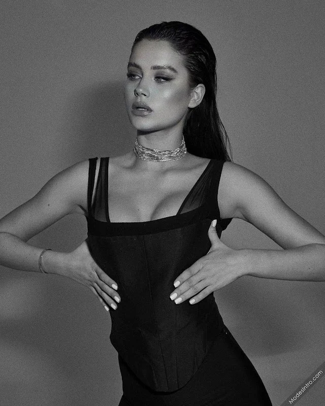 Masha Lobanova