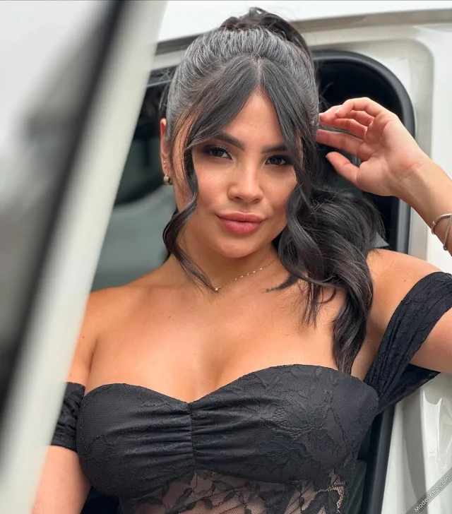 Melani Arias