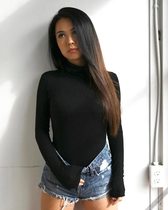 Mila G