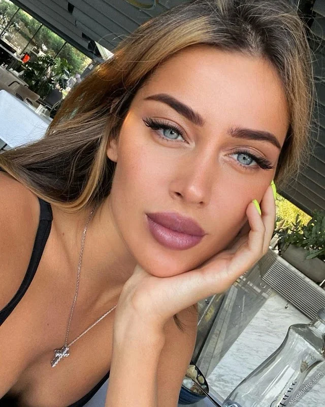 Miranda Sheliya