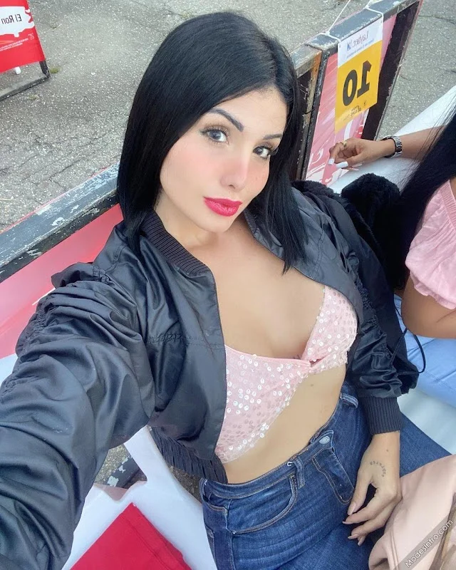 Paola Vega