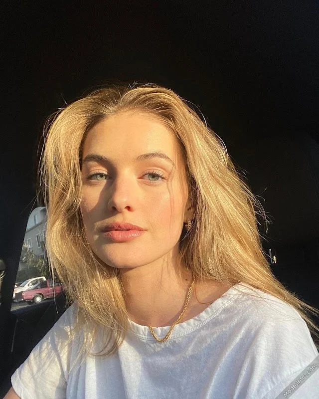 Sanne Vloet