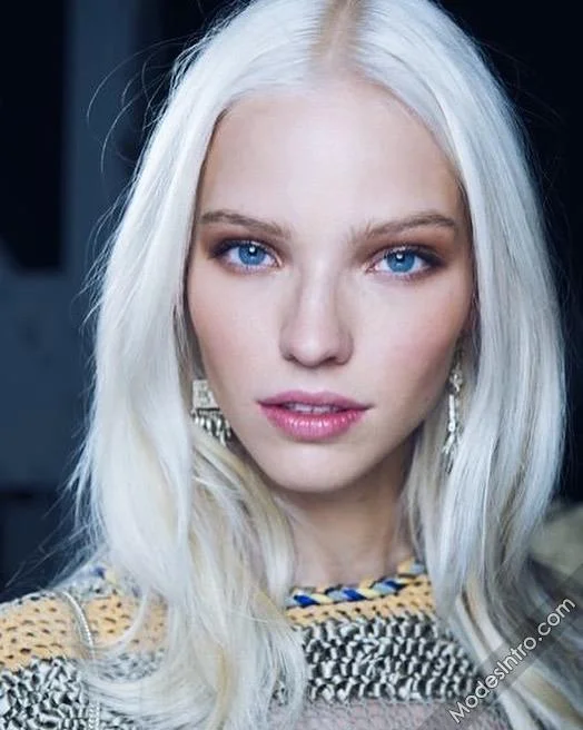 Sasha Luss