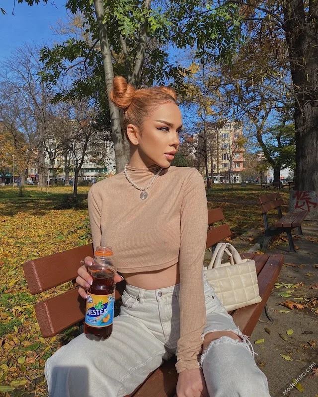Simona Alpha