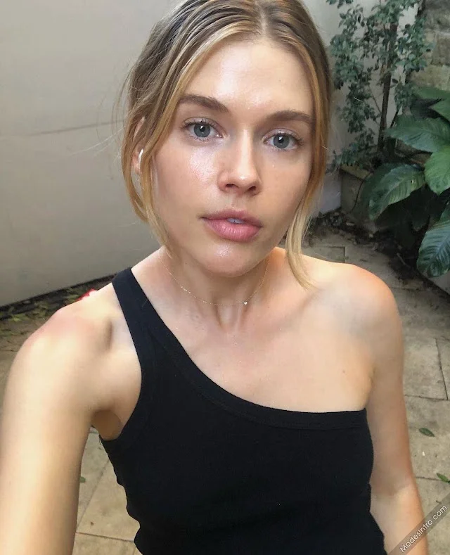 Victoria Lee