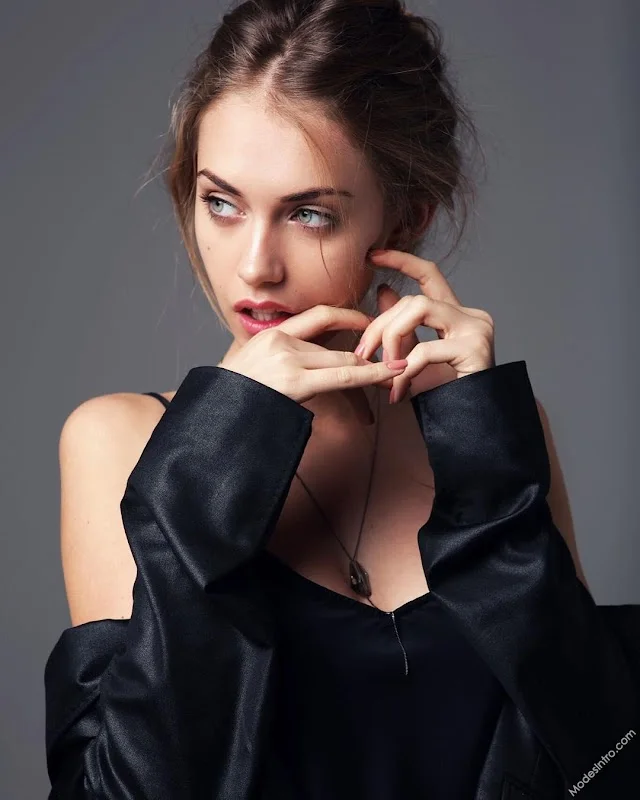 Yulia Rose